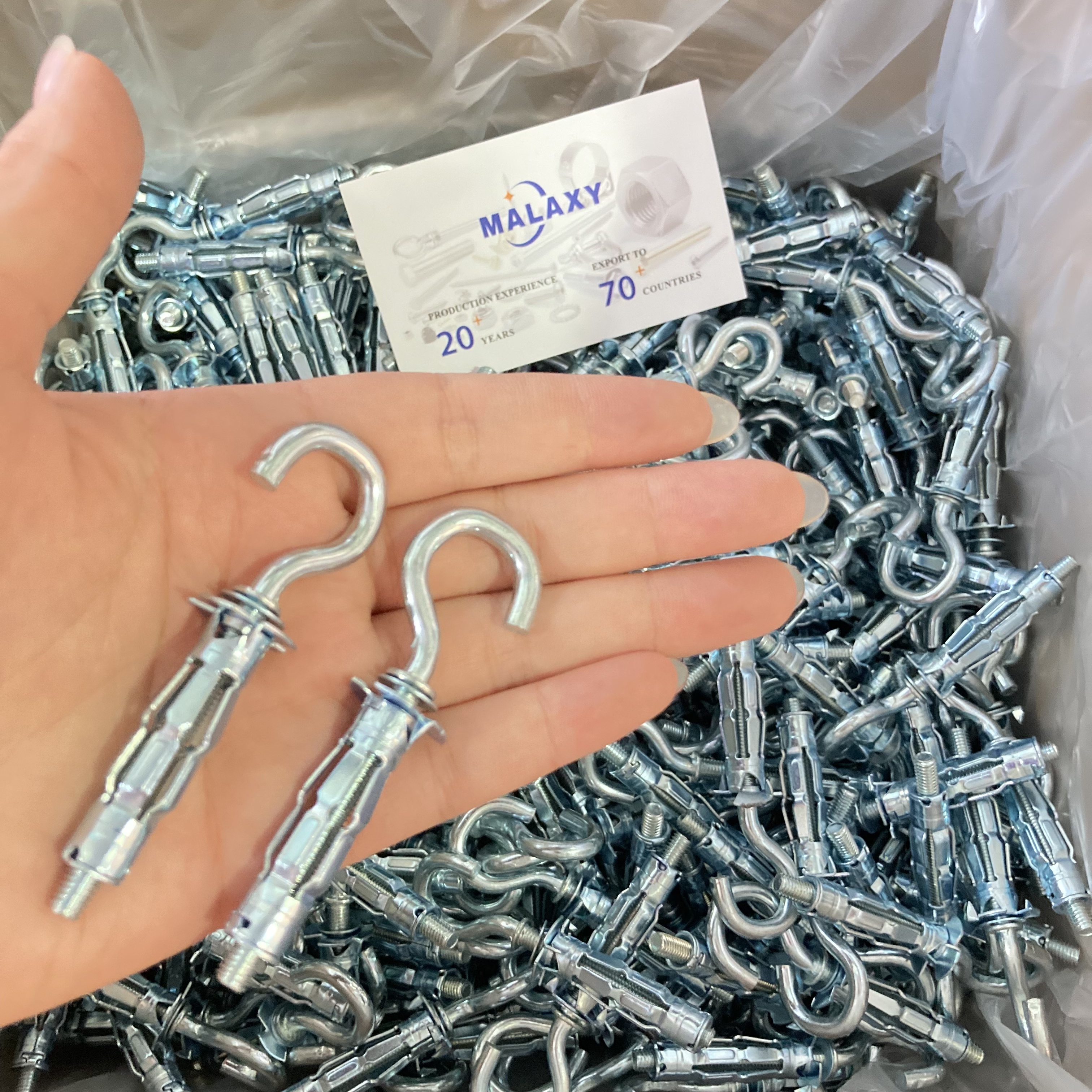 C Type Hollow Wall Anchor